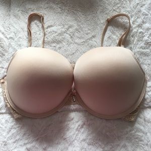 Victoria’s Secret push up bra